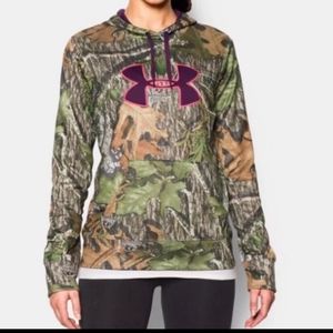 Under Armour camo fleece hoodie small